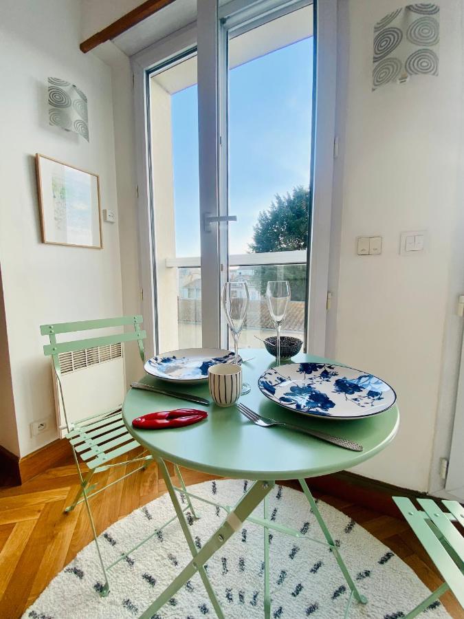 Appartement Saint Claude - Centre Port La Rochelle  Extérieur photo